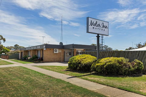 Maffra Motor Inn - Sunshine Coast Tourism 0