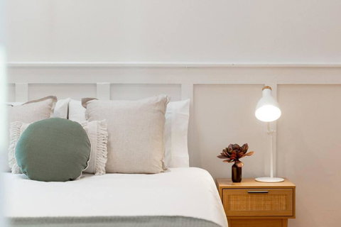 Maison La Plage Brighton - Holiday Sunshine Coast 1