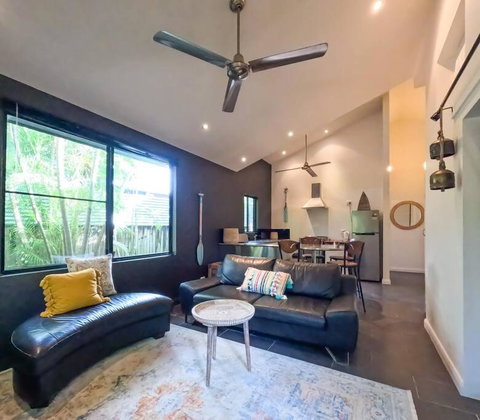 Makilaki Ulysses Machans Beach Cairns - Holiday Sunshine Coast 1