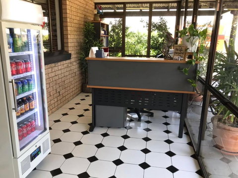 Mandalay Motel - Holiday Sunshine Coast 3