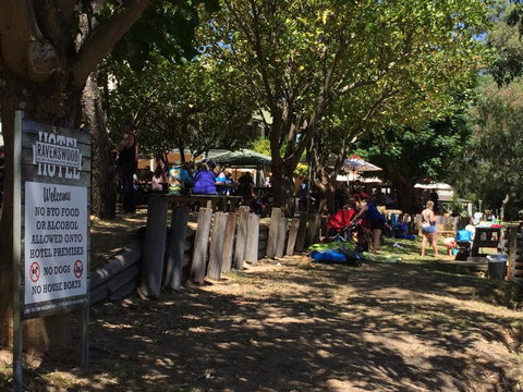 Mandurah Riverfront Holiday Rental - Sunshine Coast Tourism 3