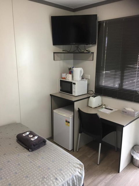 Manjimup Gateway Hotel - Sunshine Coast Tourism 2