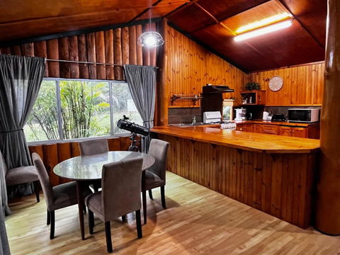 Mannland Cottage Retreat - Sunshine Coast Tourism 1