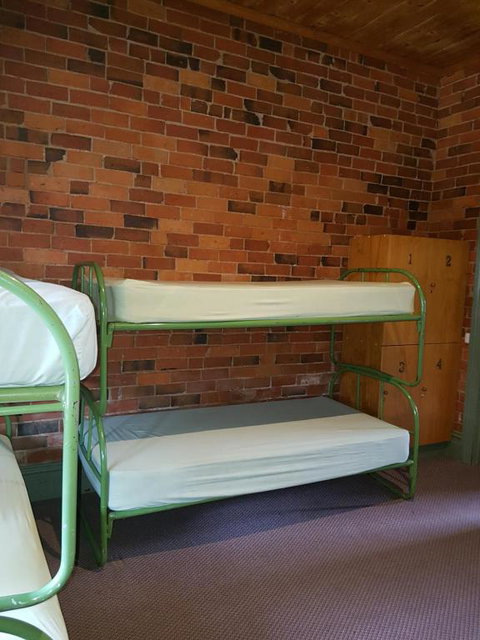 Mansfield Travellers Lodge - Sunshine Coast Tourism 2