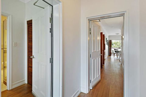 Mantra On The Inlet - Sunshine Coast Tourism 1