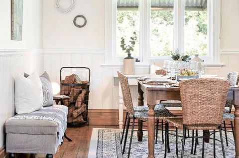 MARIGOLD COTTAGE Charming 1870s Central Daylesford Cottage - Holiday Sunshine Coast 3