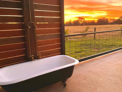 Maple Lane Farm Stay - Sunshine Coast Tourism 2