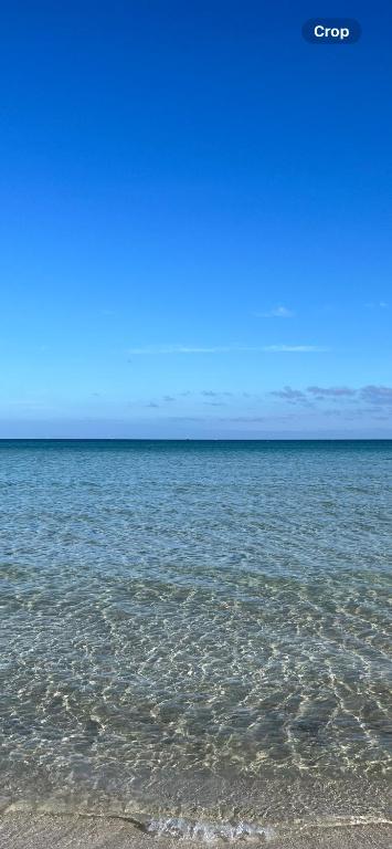 Mcrae Retro Beach House ! - Sunshine Coast Tourism 1