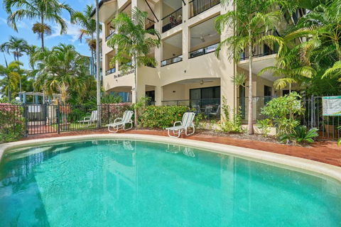 Mediterranean Beachfront Apartments - Sunshine Coast Tourism 0