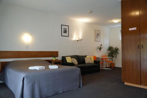 Melaleuca Lodge Beaconsfield - Holiday Sunshine Coast 0