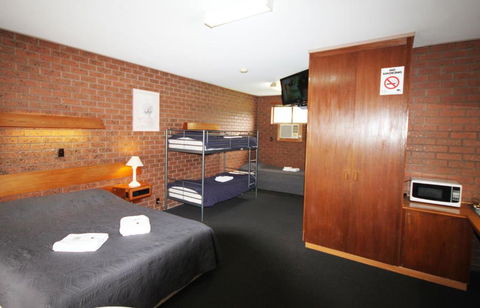 Melaleuca Lodge Beaconsfield - Holiday Sunshine Coast 3