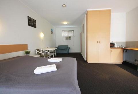 Melaleuca Lodge Beaconsfield - Holiday Sunshine Coast 1