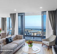Meriton Suites Southport - Sunshine Coast Tourism