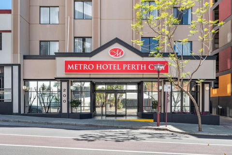 Metro Hotel Perth City - Sunshine Coast Tourism 2