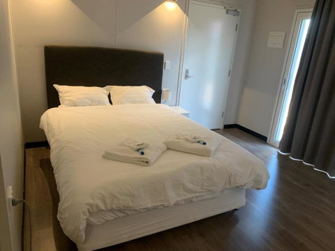 Midway Motel - Richmond - Sunshine Coast Tourism 2