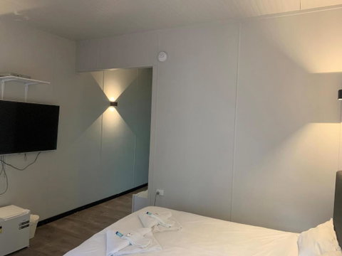 Midway Motel - Richmond - Sunshine Coast Tourism 3