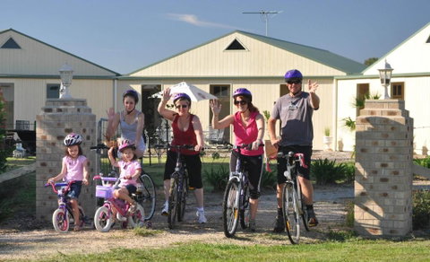 Milawa Muscat Retreat B&B - Sunshine Coast Tourism 0