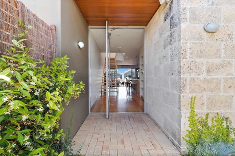 Milieu At Seine - Holiday Sunshine Coast 0