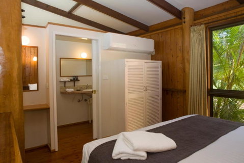 Milkwood Lodge - Sunshine Coast Tourism 3
