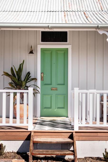 Mill Cottage - Sunshine Coast Tourism 2