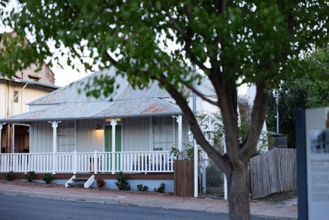 Mill Cottage - Sunshine Coast Tourism 1