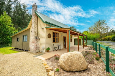 Millers Rest - Sunshine Coast Tourism 0