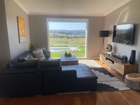 Milton Woodstock Homestead Luxury Retreat With NEW 11M POOL Just Minutes From The Beach - Sunshine Coast Tourism 1