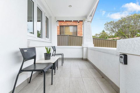 Mins To Mall Convenient 3 Beds Classic Charm Home - Holiday Sunshine Coast 2