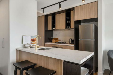 Modern Brunswick - Sunshine Coast Tourism 2