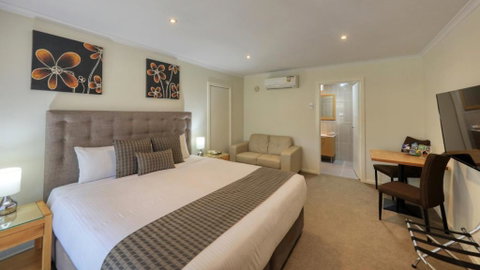 New Crossing Place Motel - Sunshine Coast Tourism 1