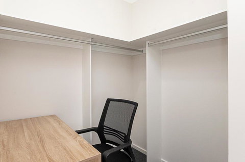 Morview Holiday Homes-Giraffe - Sunshine Coast Tourism 2