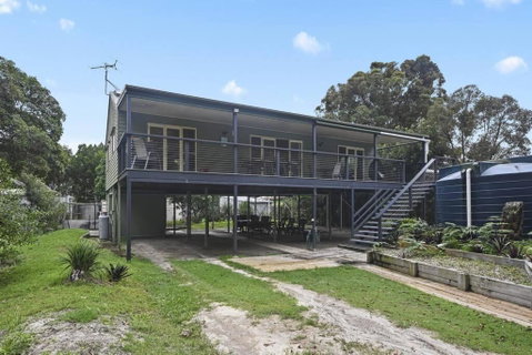 Moreton Island Retreat - Sunshine Coast Tourism 0