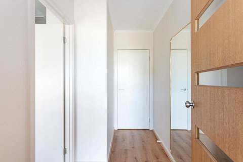 Morview Holiday Homes-Implala - Sunshine Coast Tourism 2