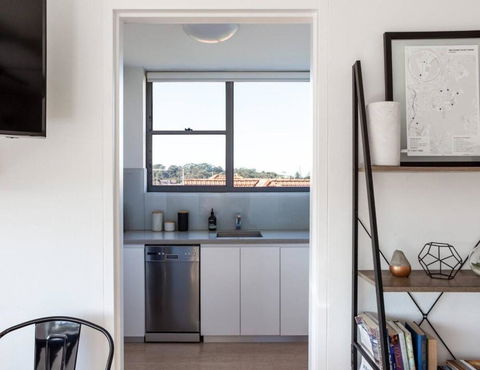 Mosman Bay Magic - Harbourview Studio With Rooftop - Holiday Sunshine Coast 3