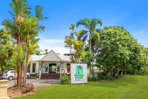 Mossman Resort Holiday Villas - Sunshine Coast Tourism 0