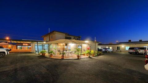 Motel 707 - Sunshine Coast Tourism 3