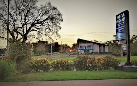 Motel Ingham - Sunshine Coast Tourism 3