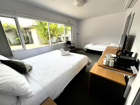 Mount Beauty Motor Inn - Holiday Sunshine Coast 0