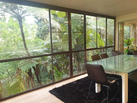 Mulberry Heaven Scene - Holiday Sunshine Coast 1