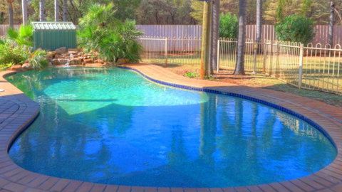 Mulga Country Motor Inn - Sunshine Coast Tourism 1