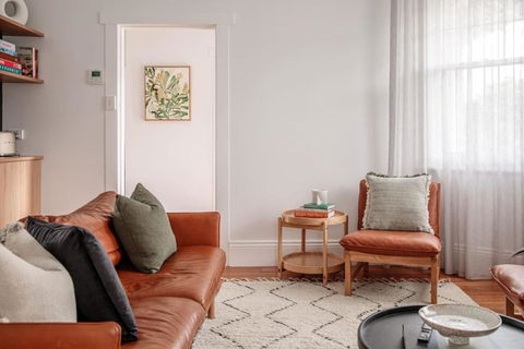 Mulgrave Street Cottage- Renovated Comfort - Holiday Sunshine Coast 2