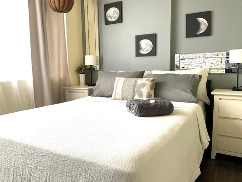 Namely Manly - Sunshine Coast Tourism 0