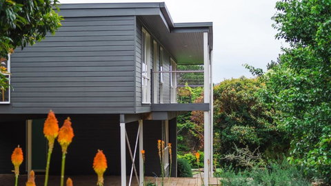 Nantucket - Holiday Sunshine Coast 1