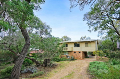 Nature Lovers Dream In Dawesville - Sunshine Coast Tourism 2