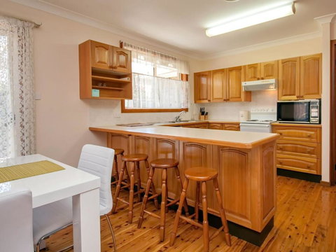 Nelson Street 19 - Holiday Sunshine Coast 3