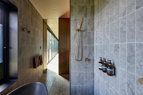 Nest And Nature Retreats - Sunshine Coast Tourism 3