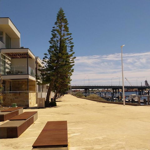 New Port South Australia - Holiday Sunshine Coast 2