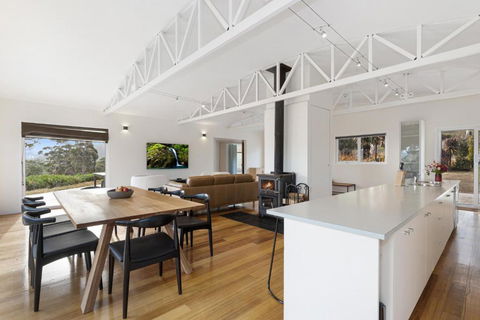 Newhaven - Sunshine Coast Tourism 2