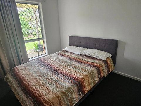 Newly Renovated & Tranquil Surrounds - Sunshine Coast Tourism 3