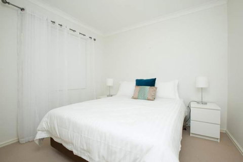 Mt Pleasant Short Stay - Sunshine Coast Tourism 1